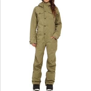 NEW RARE Burton Riley One Piece SnowSuit Kylie Jenner in 1st photo